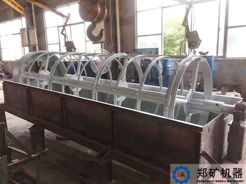 意大利GS1660滾筒篩設(shè)備用于粘土長石和石英石混合料篩分項目 意大利GS1660滾筒篩設(shè)備用于粘土長石和石英石混合料篩分項目